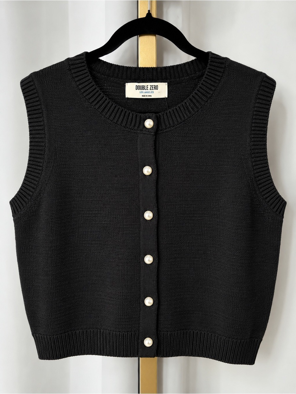 Double Zero Black Sleeveless Pearl-Button Knit Vest